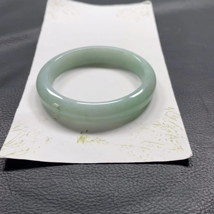 翡翠未镶嵌手镯手镯