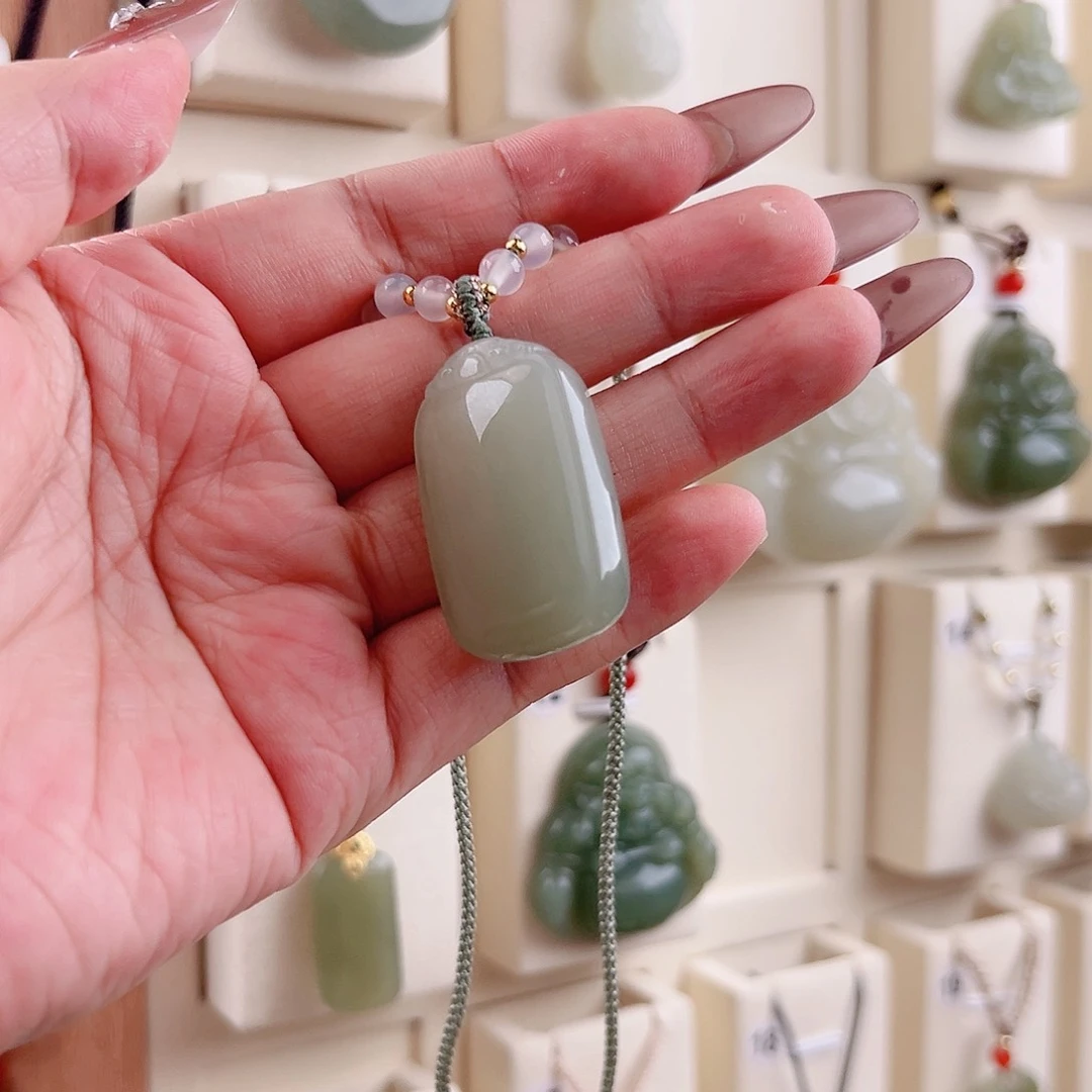 和田玉吊坠(不含链)未镶嵌