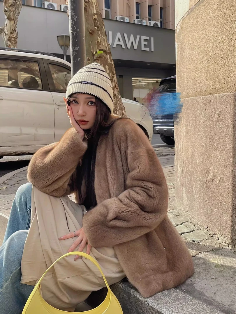 冬季保暖时尚真貂水貂女2025海宁整貂水貂皮草中长款V领宽松外套