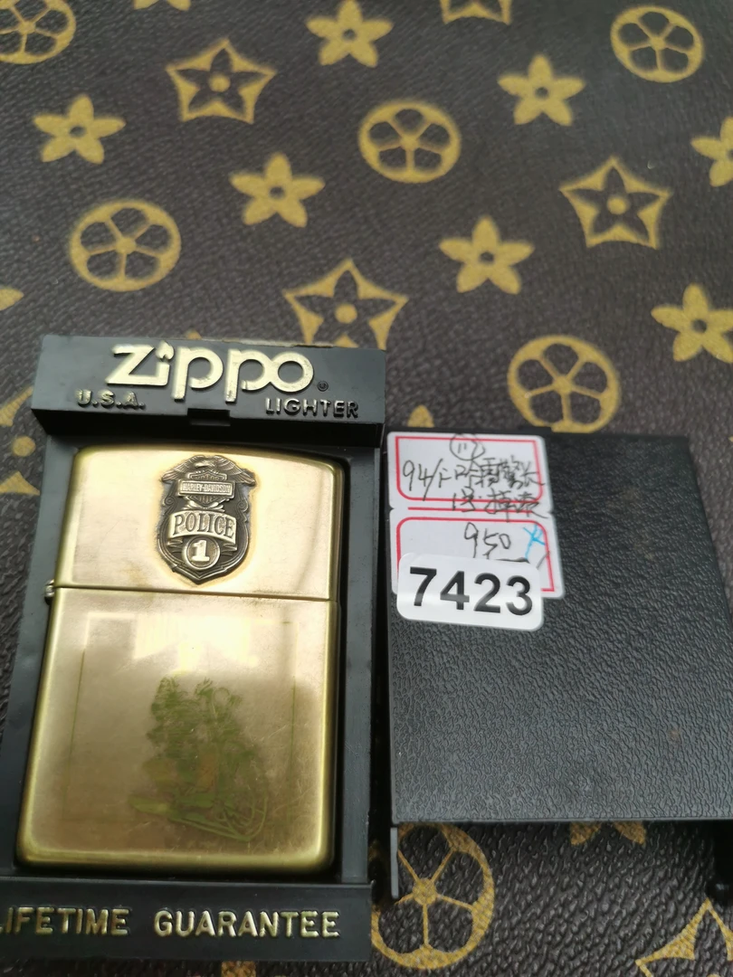 Zippo打火机回血94F贴章哈雷-7423