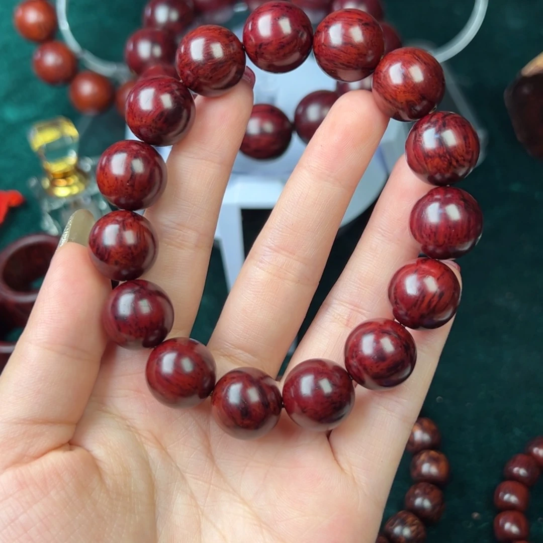 木九**昊红降1.5黄油芝麻点满节油 全品无瑕