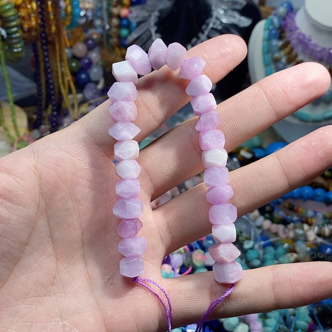 石英质玉未镶嵌，紫锂辉冲角10mm，