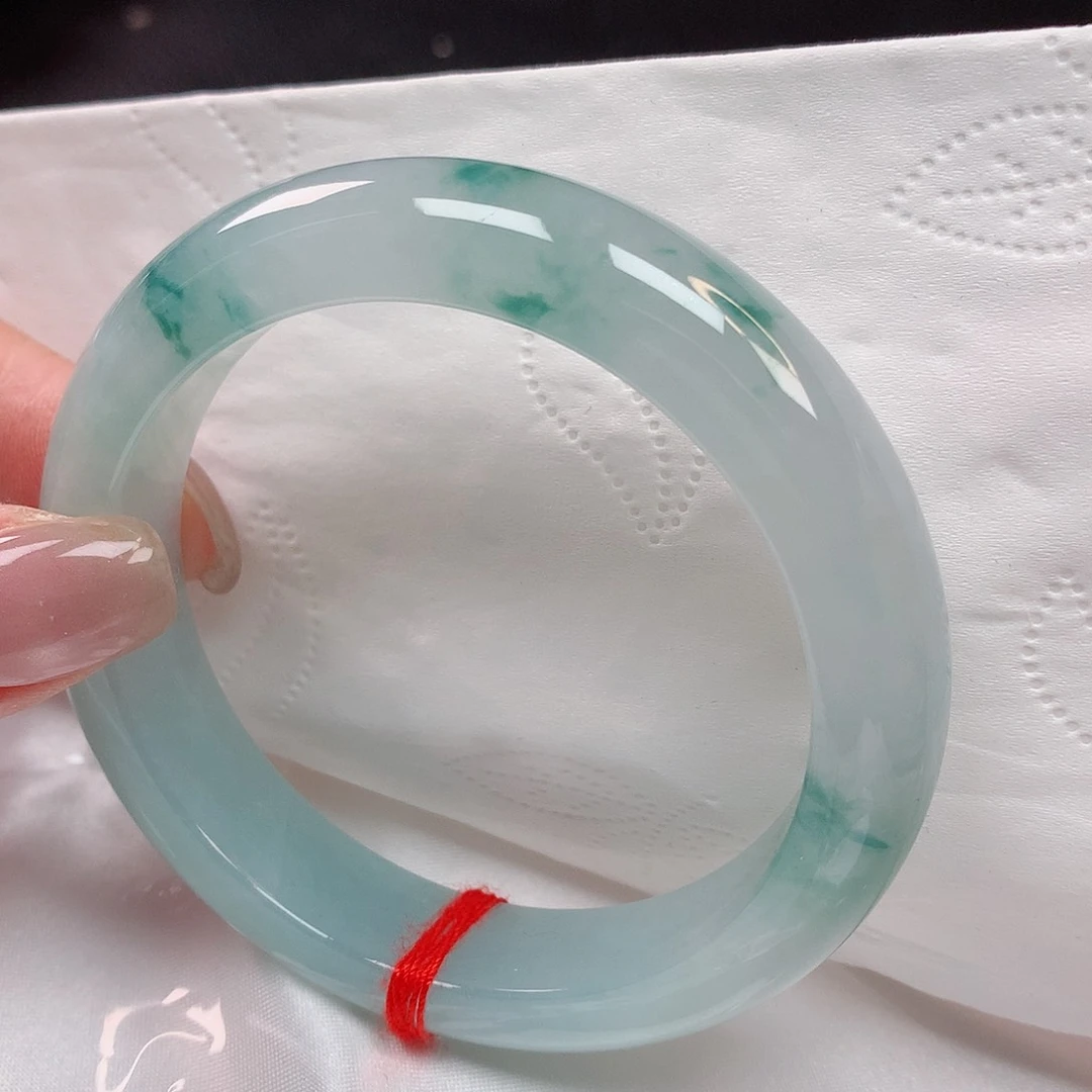 【闪购商品】未镶嵌手镯翡翠56+
