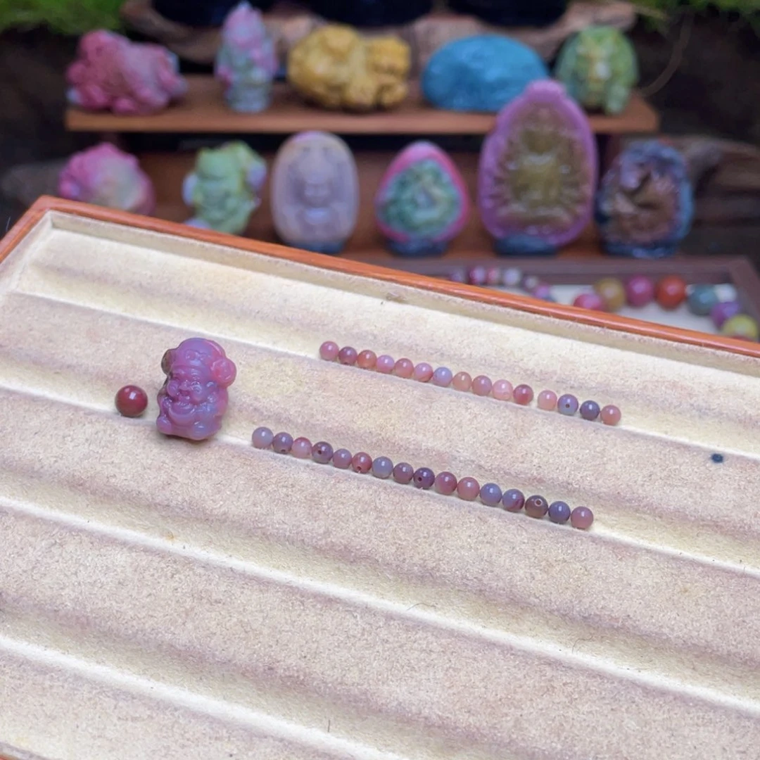 玛瑙/玉髓手串未镶嵌伟*盐源玛瑙草花财神爷