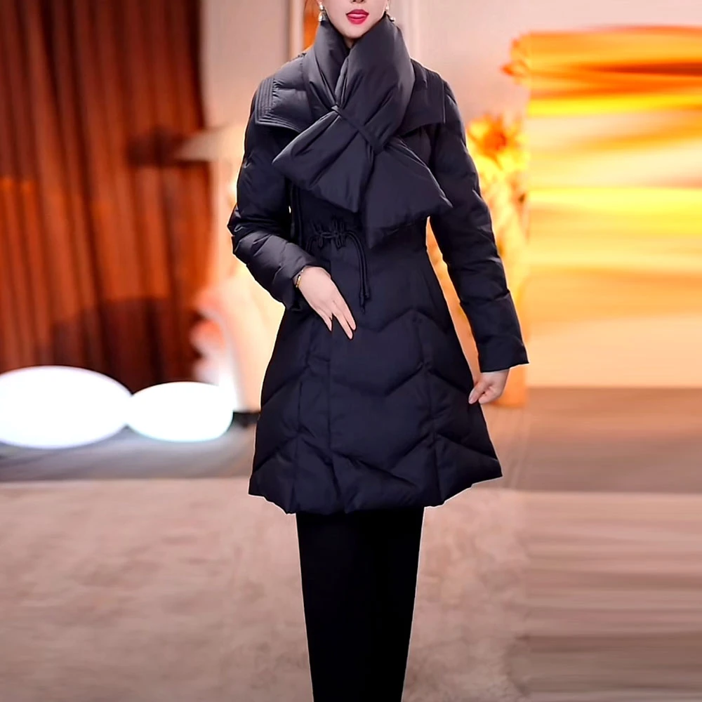 新中式国风气质加厚鹅绒服2025冬季新款复古洋气修身羽绒服送围巾