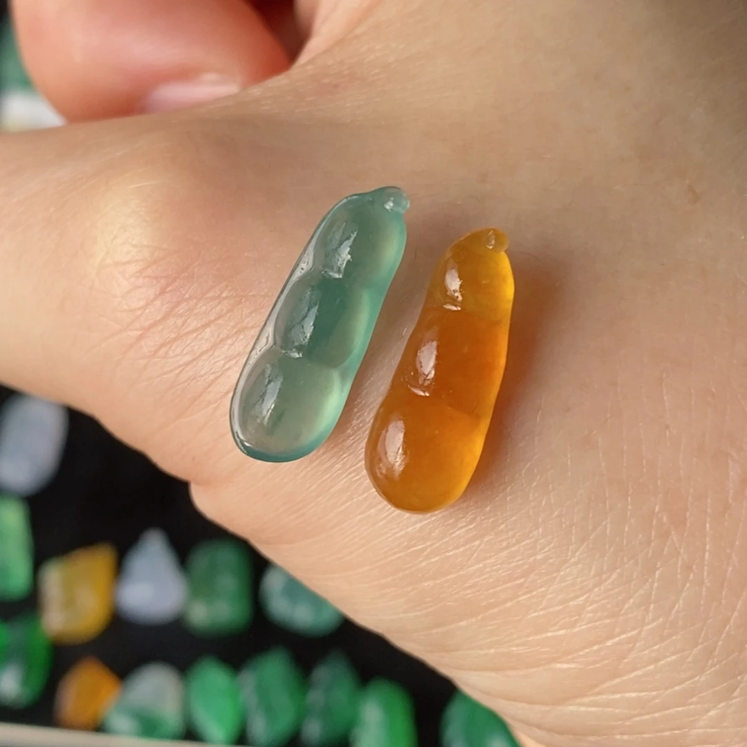 定制翡翠未镶嵌豆子