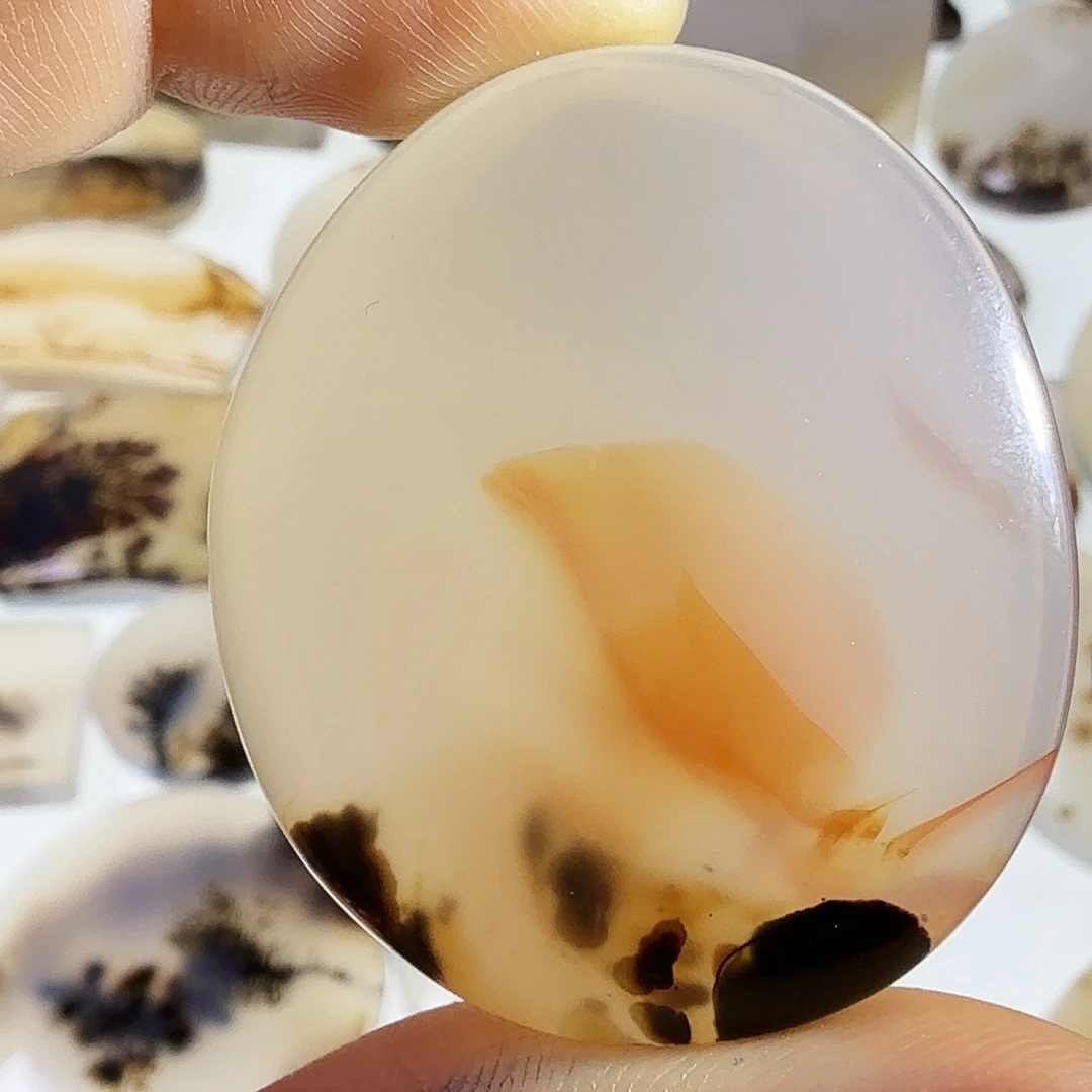 玛瑙/玉髓未镶嵌珠宝半成品