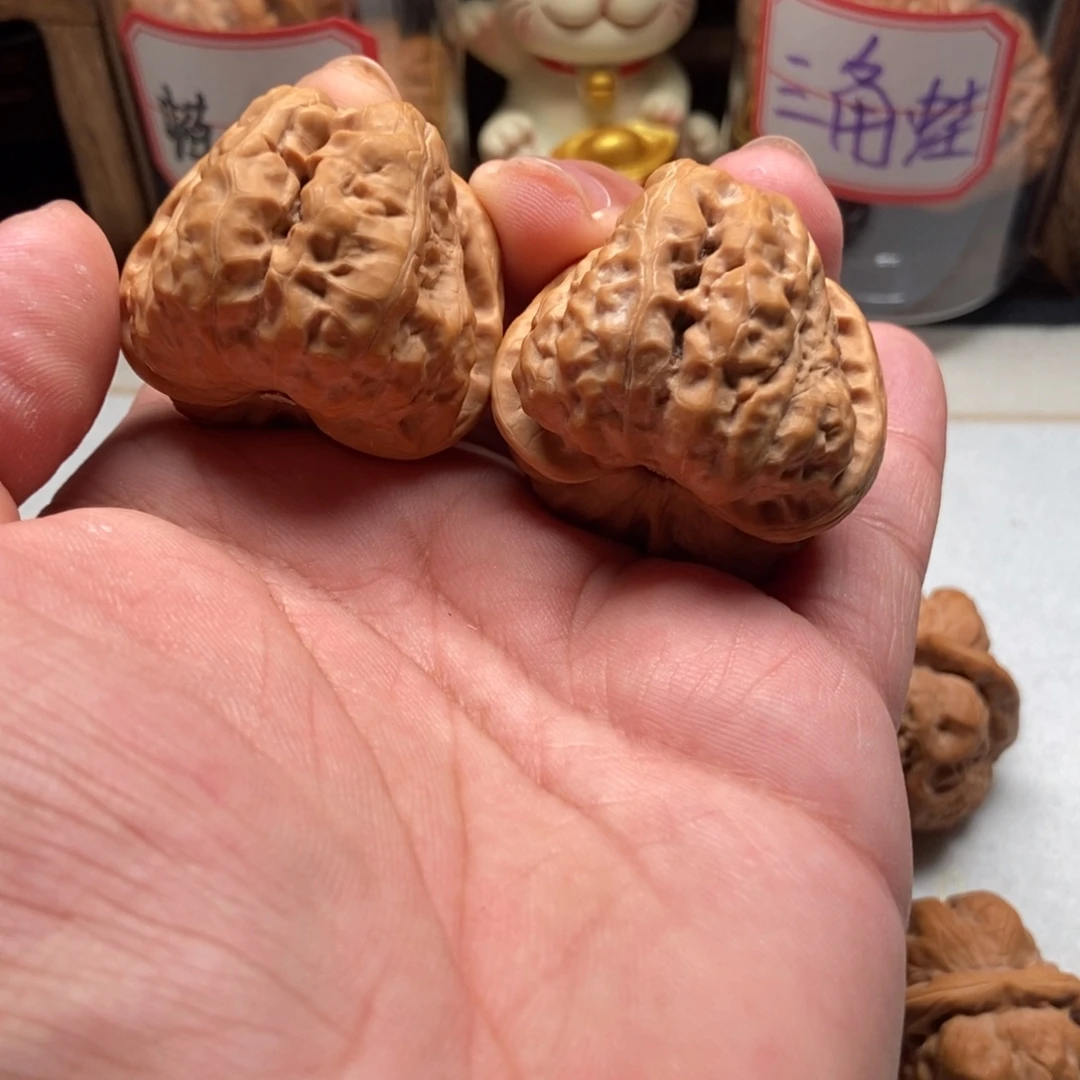 C***o文玩核桃吊坠40蛙蛙