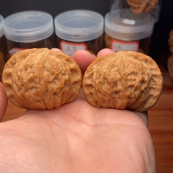 把件桃核麻核桃49公子帽