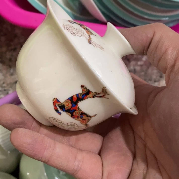 陶瓷艺术品及陶瓷制品