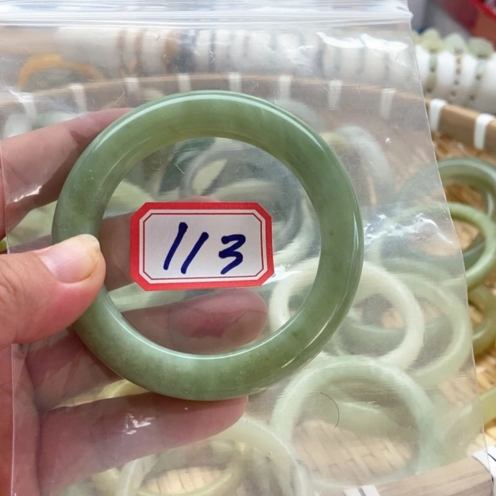 未镶嵌蛇纹石玉手镯✨****✨