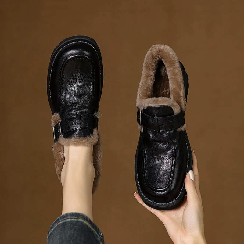 2025秋冬新款新款加绒小皮鞋女休闲软底百搭学院风英伦平底乐福鞋