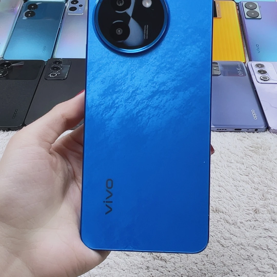 8新vivo y200i 蓝色12+512 双卡双待 6000毫安电池