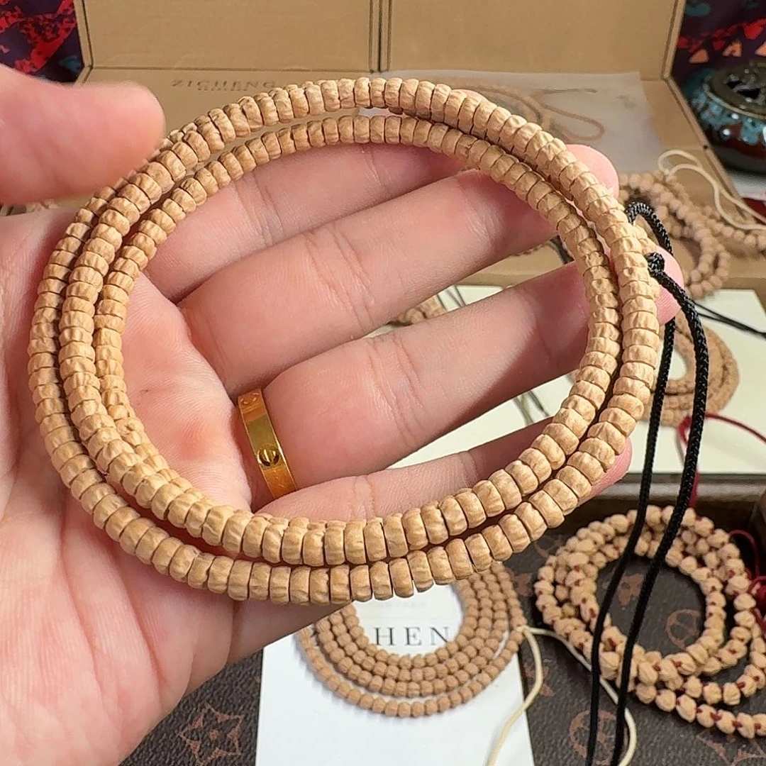 M***C柏香籽/百香籽吊坠药片