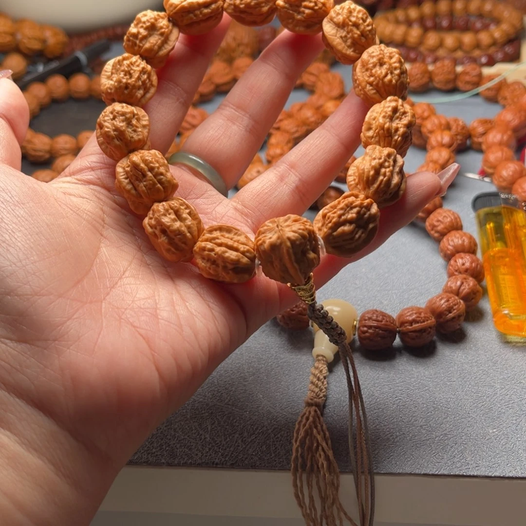 文玩核桃手串M****8蛤蟆头