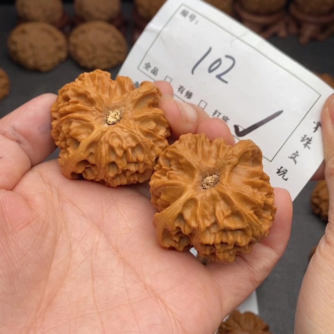 吊坠文玩核桃43苹果102