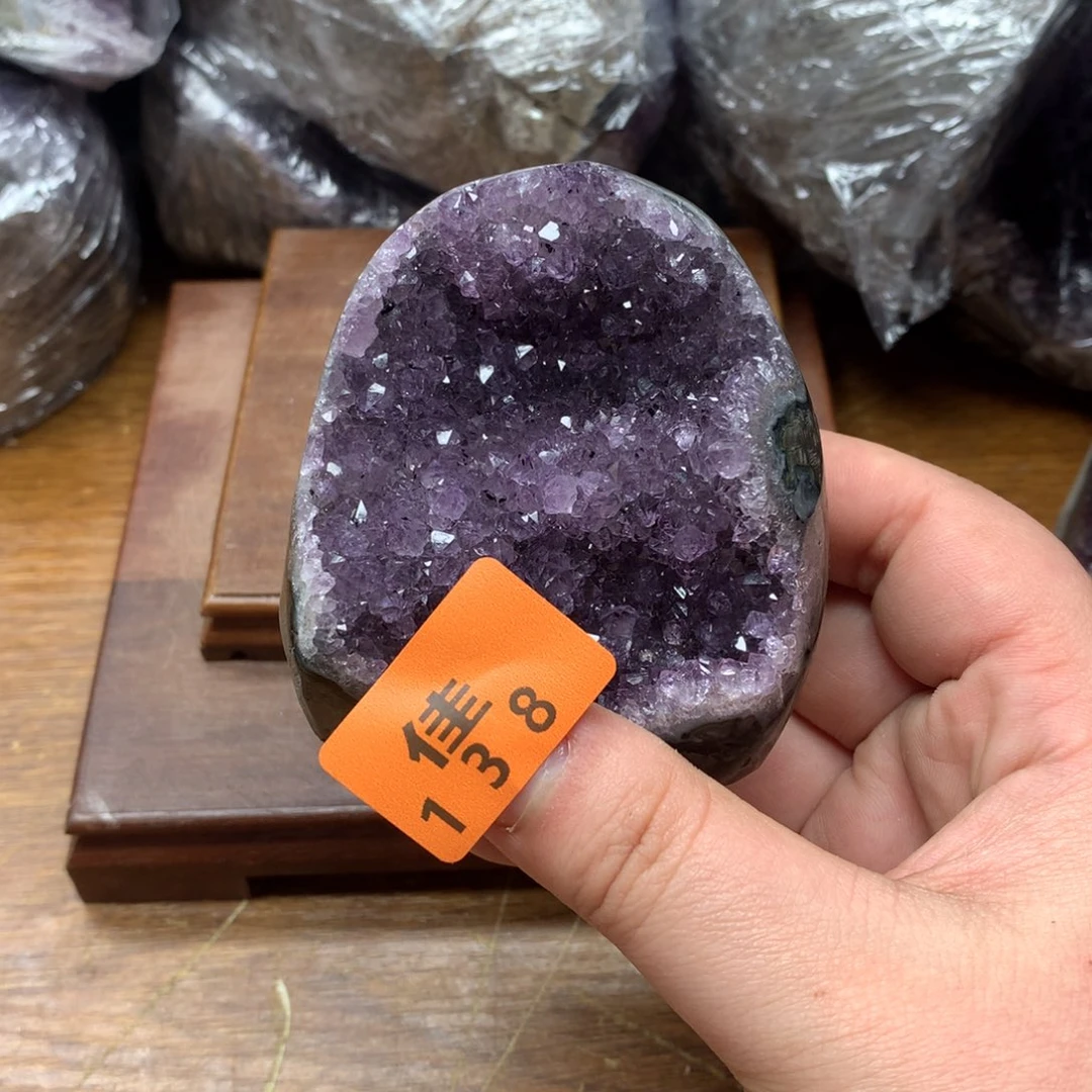 水晶大型摆件（非配饰）未镶嵌