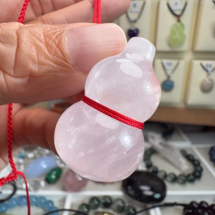 未镶嵌颈饰芙蓉石天然粉晶葫芦