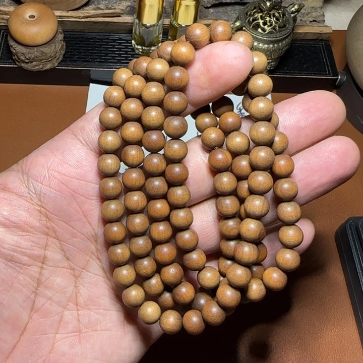 檀香木其他迈索尔老山檀香0.8×108黑肉顺纹