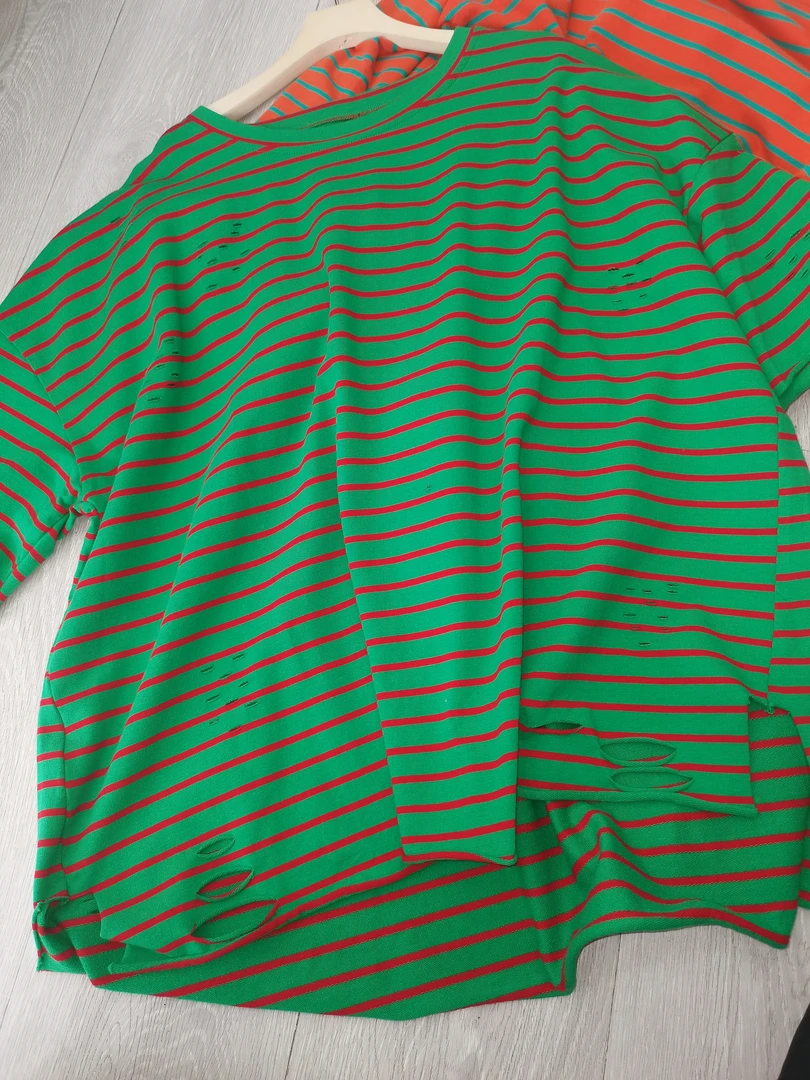 纯棉休闲时尚宽松条纹T