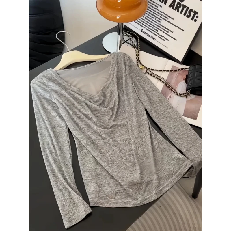 大码设计感后背网纱拼接长袖t恤女秋季微胖修身独特别致显瘦上衣