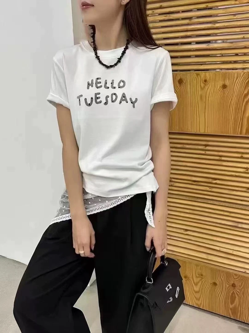 可可推荐~E念家新款特色字母印花上衣2631（带丝巾）