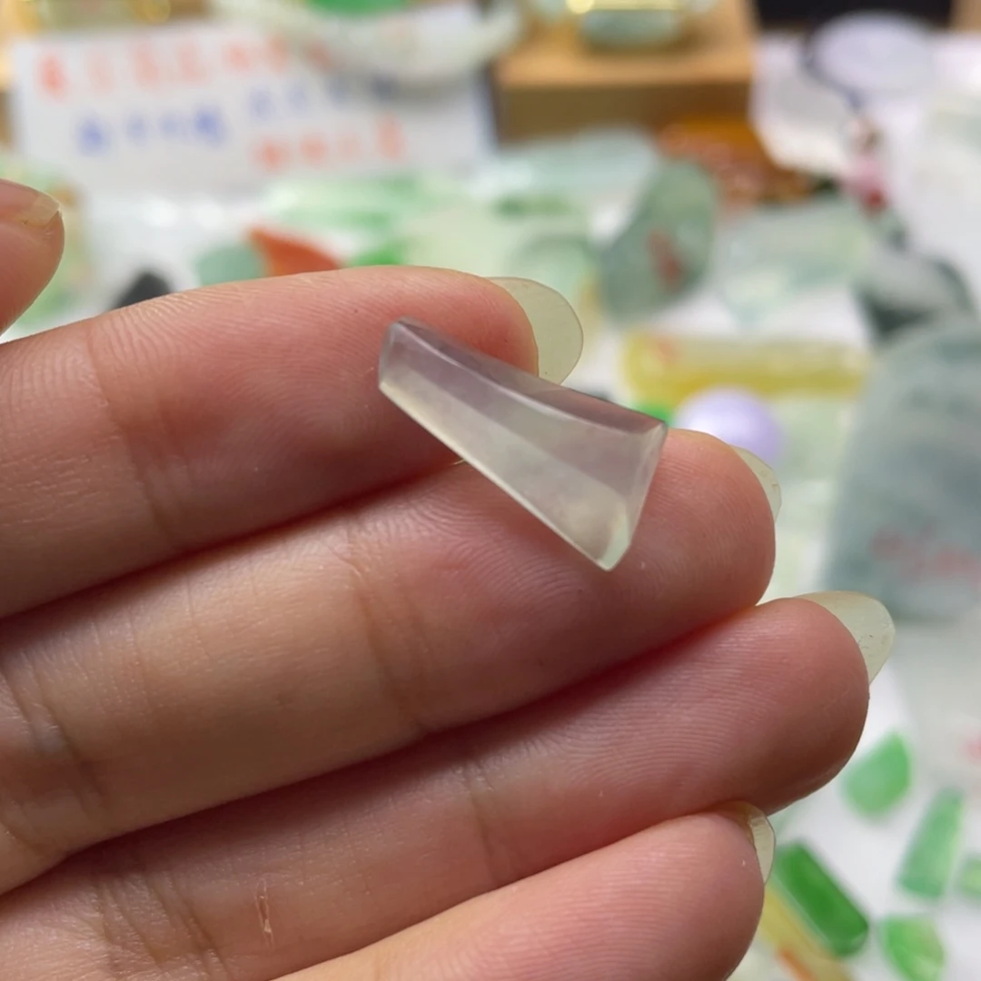 定制翡翠未镶嵌天然缅甸翡翠