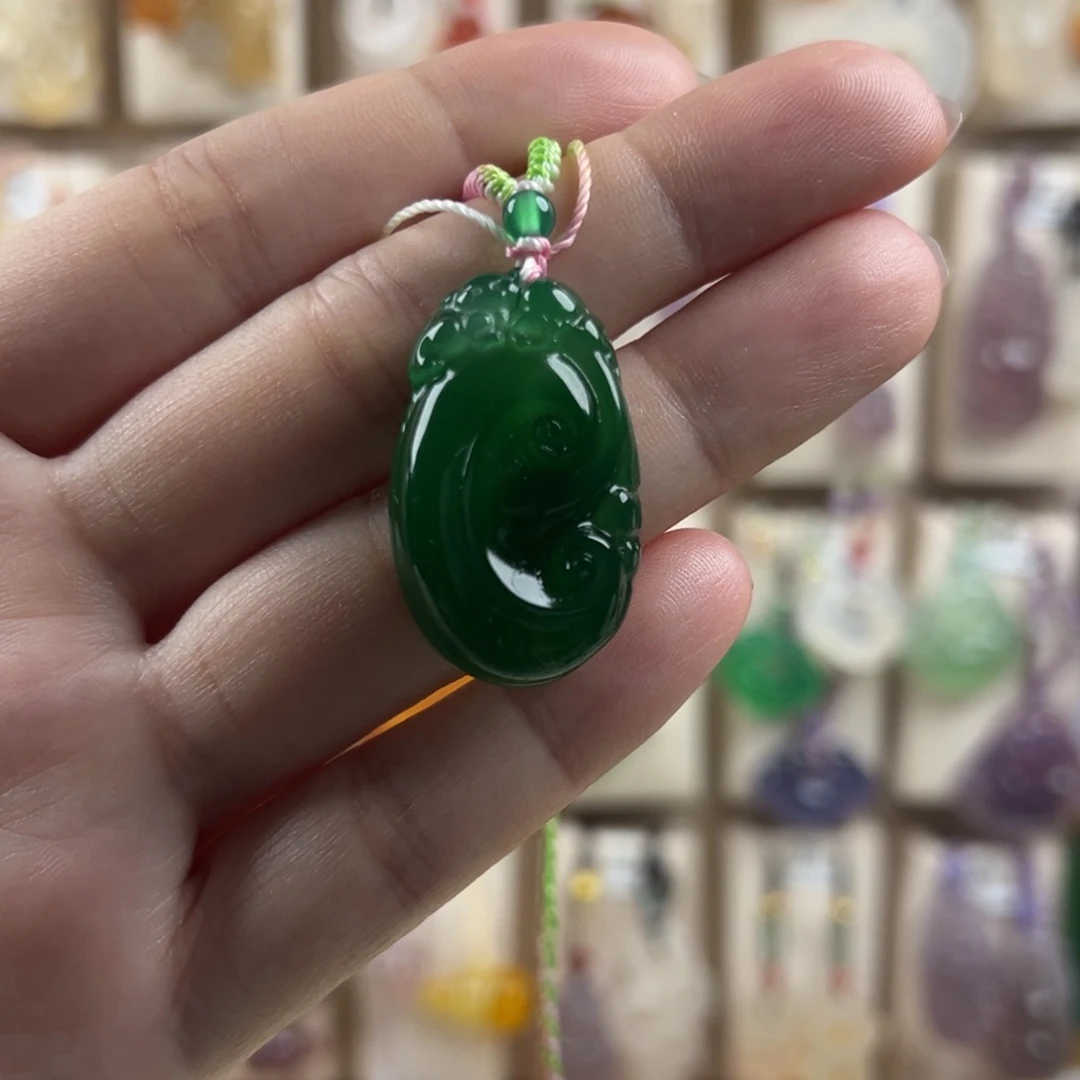 玛瑙/玉髓未镶嵌吊坠(赠链)