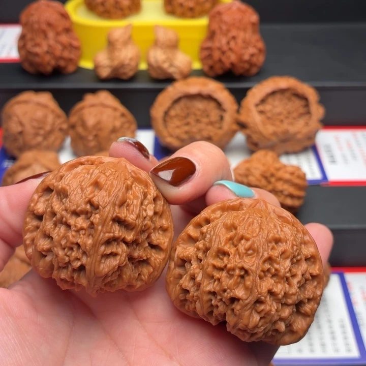 吊坠文玩核桃41尺南疆石