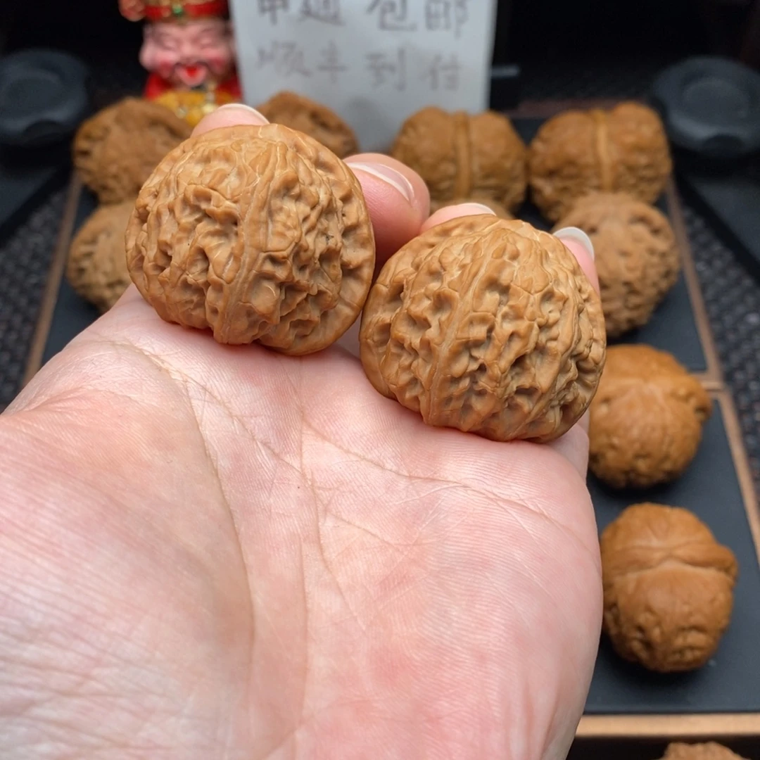 随***缘文玩核桃把件白狮子