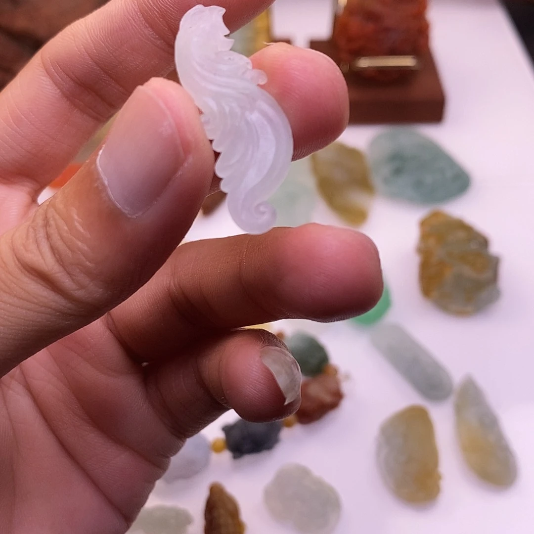 定制翡翠未镶嵌A货翡翠翡翠挂件