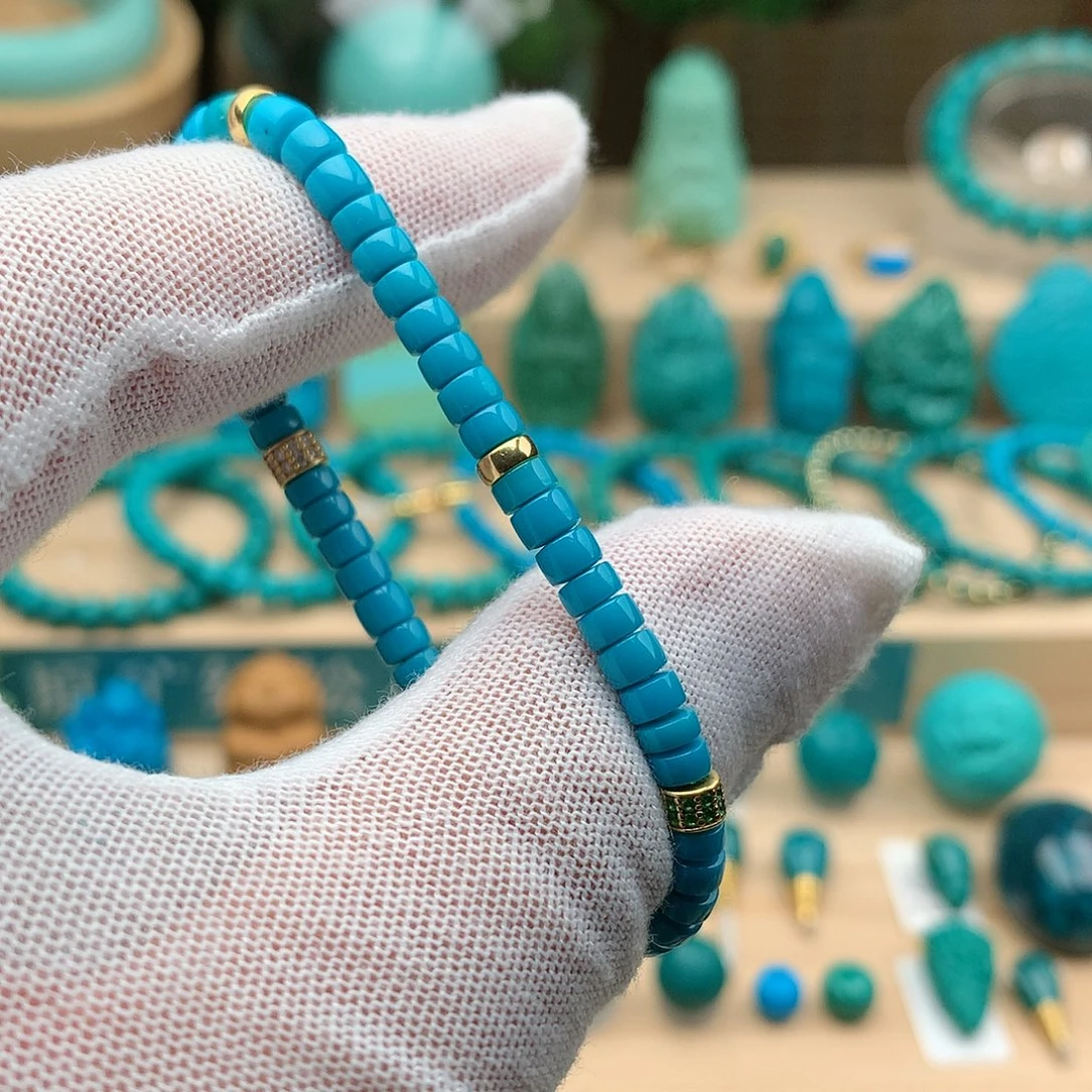 绿松石未镶嵌颈饰