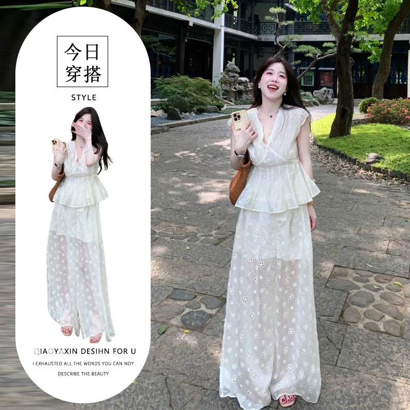 今年流行穿搭夏季法式慵懒风气质镂空V领蕾丝小衫阔腿裤子两件套