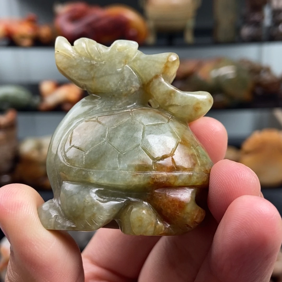 和田玉（糖玉）未镶嵌颈饰