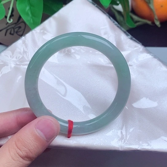 翡翠手镯未镶嵌圆条022