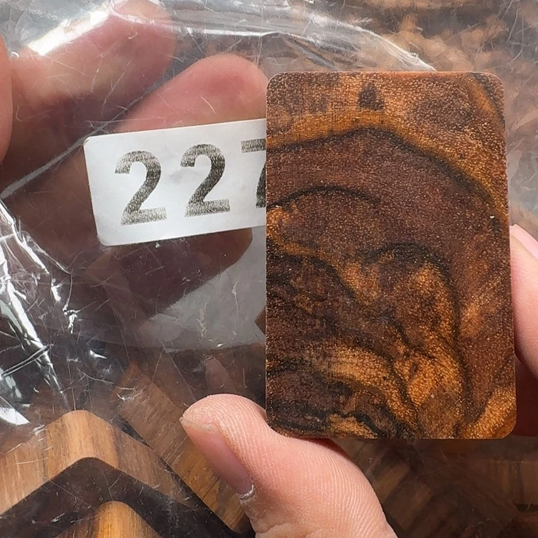 藤类其他花奇楠461牌
