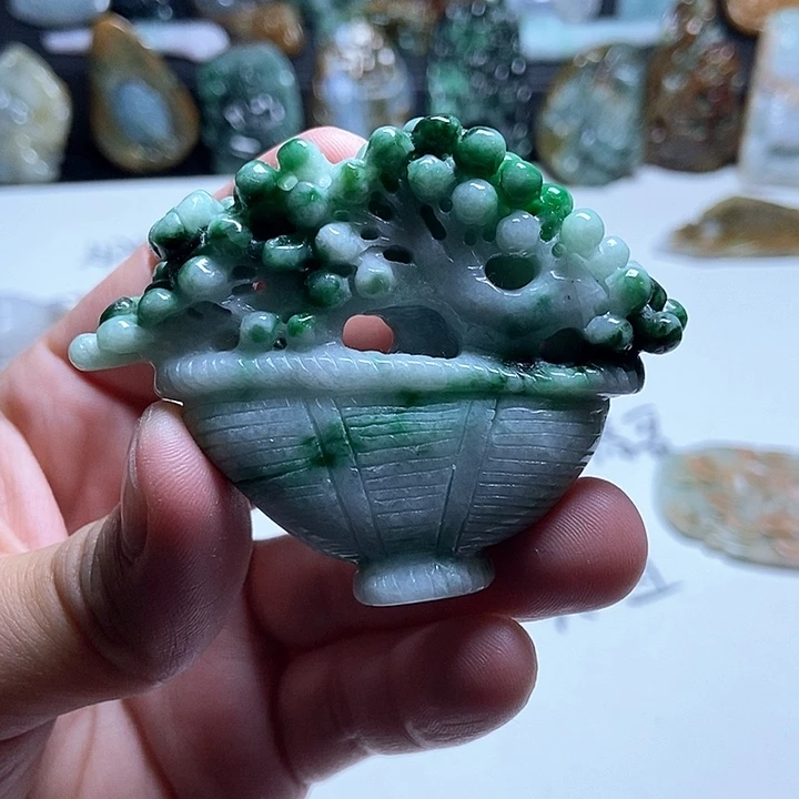 翡翠未镶嵌颈饰翡翠a货