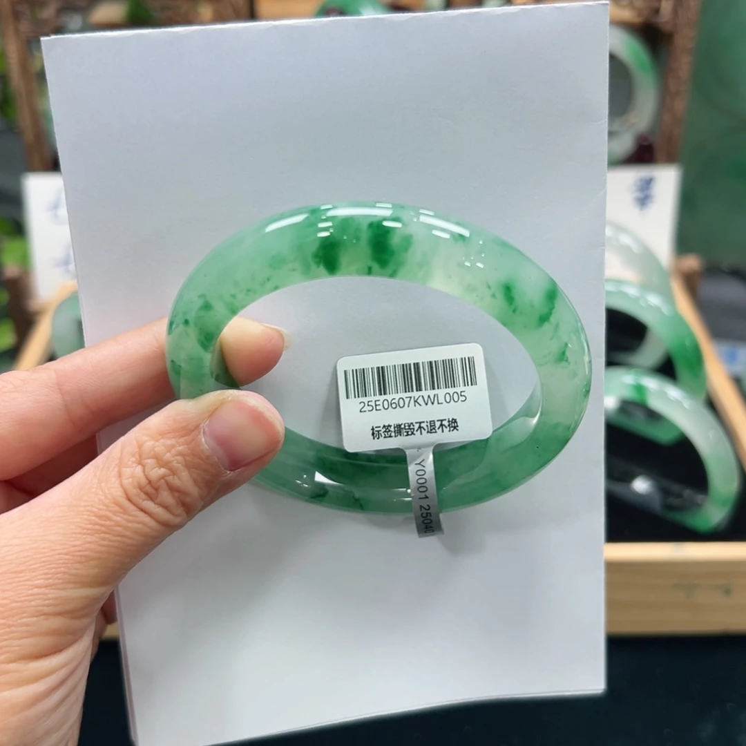 橙***橙石英质玉未镶嵌手镯➕佳佳59