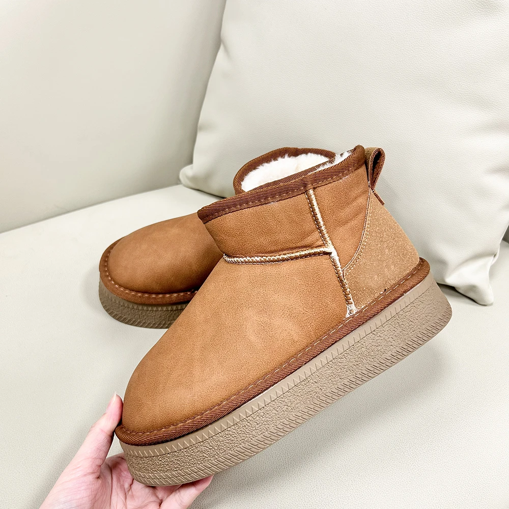 66-31 厚底雪地靴女款2024冬季新款加绒加厚保暖大棉鞋防滑短靴