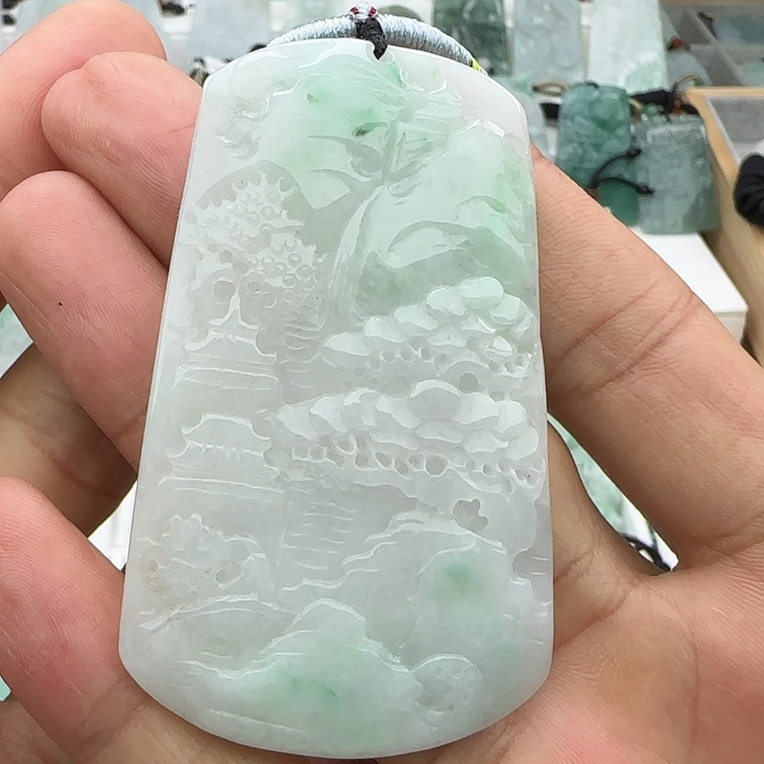 翡翠未镶嵌颈饰翡翠