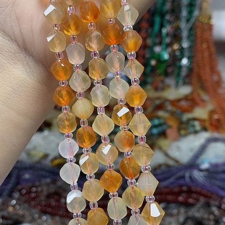 玛瑙/玉髓未镶嵌珠宝半成品天然玛瑙扭扭珠卡8mm