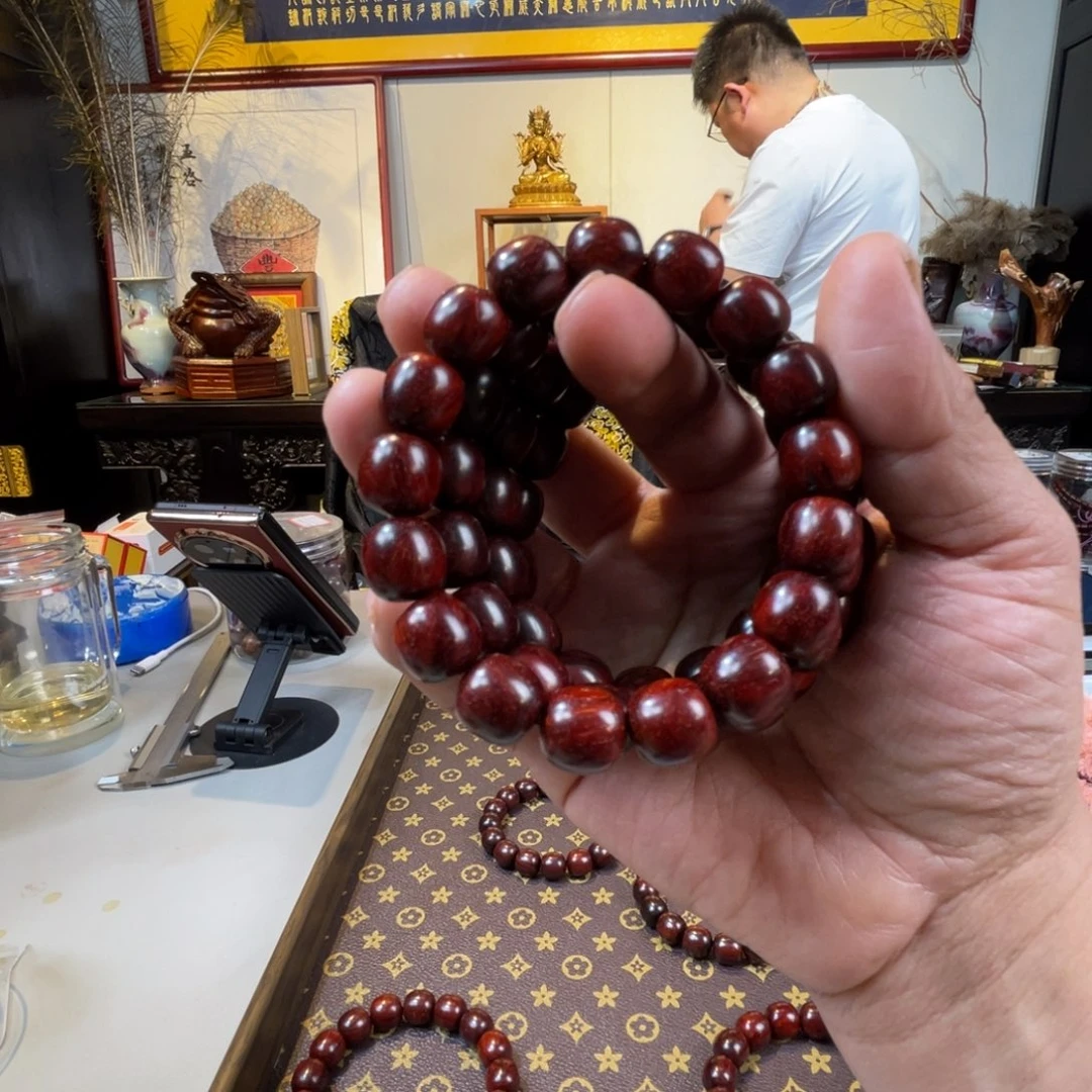 檀香紫檀（小叶紫檀）1213单圈顶泥玉化琴料满星龙鳞珠173号