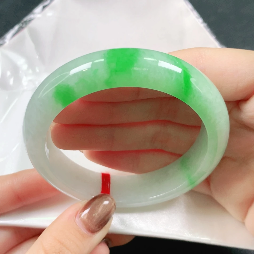 翡翠未镶嵌手镯56圈Z1003