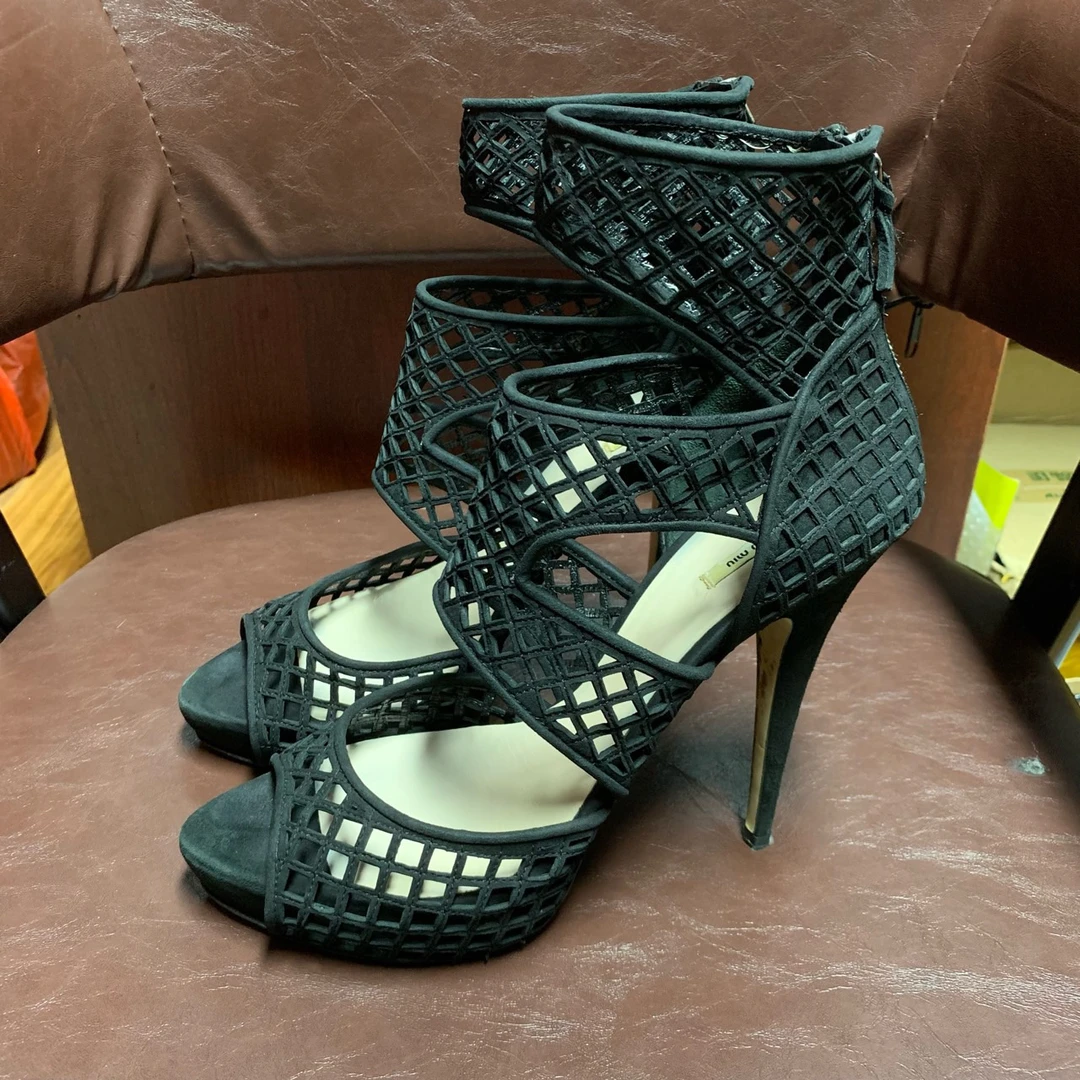 99新  鞋miumiu 鱼嘴高跟鞋 充新成色