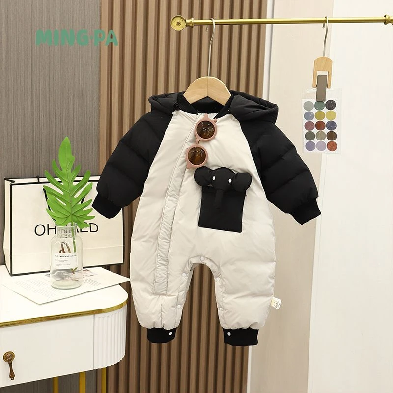婴儿连体衣羽绒服白鸭绒轻薄连帽保暖洋气3-6个月男宝宝外出衣服9