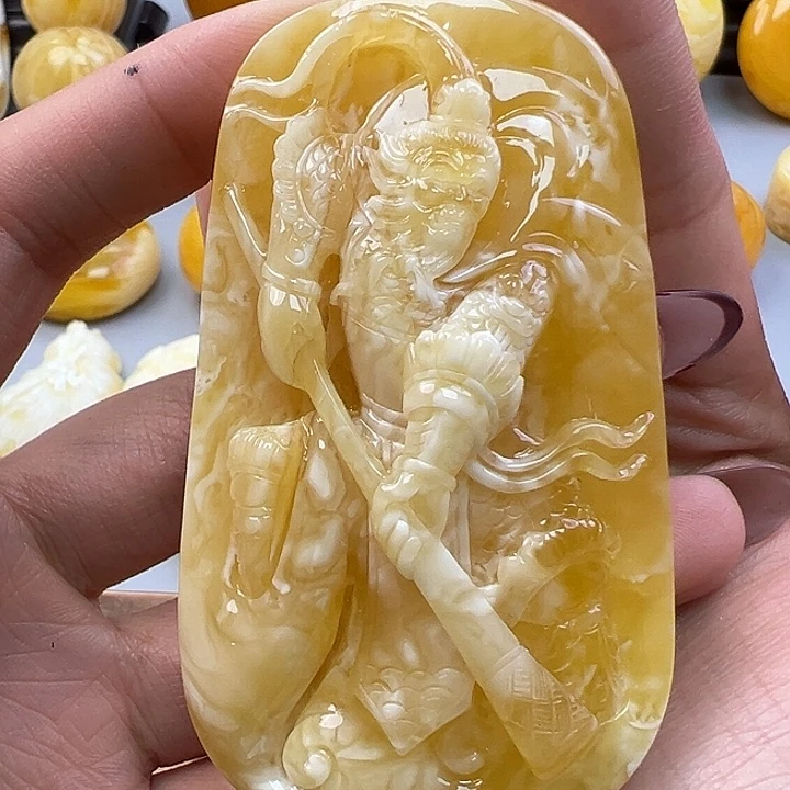 蜜蜡未镶嵌珠宝奇石