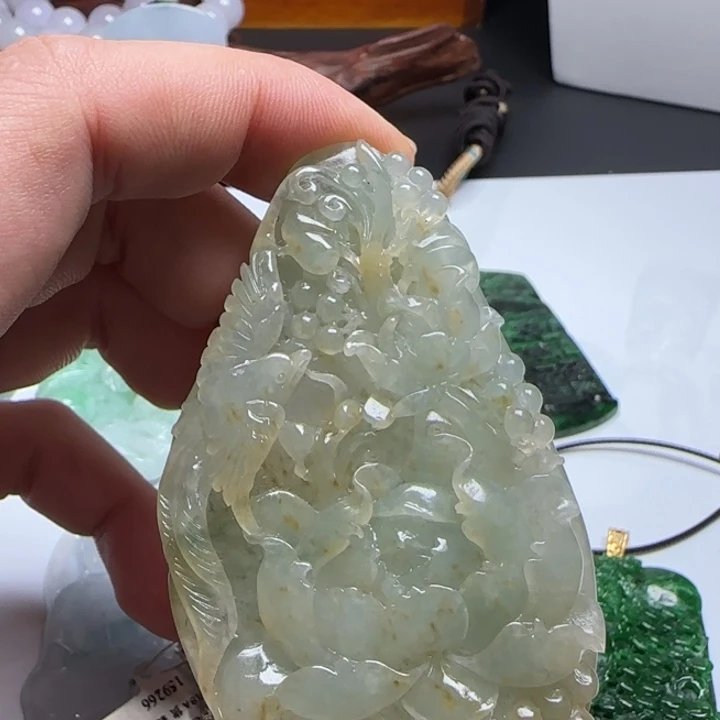 翡翠未镶嵌颈饰天然缅甸翡翠A货