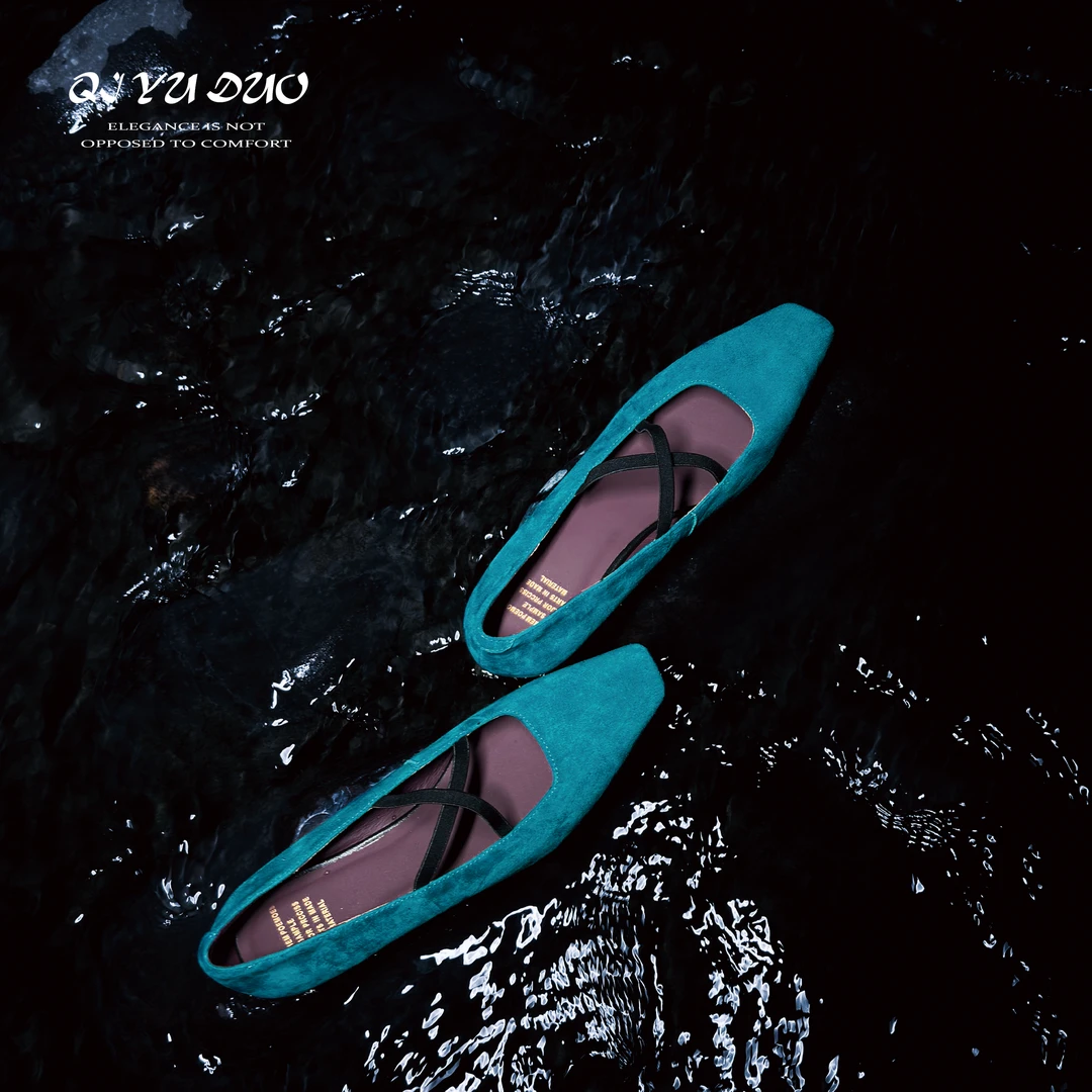 【七与多】羊皮/2cm/设计款马毛波点浅口单鞋女平底交叉带玛丽珍鞋