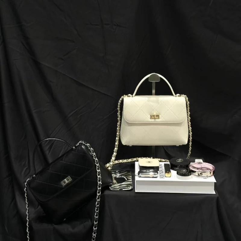 1295s牛皮菱格纹链条斜挎时装搭配女包