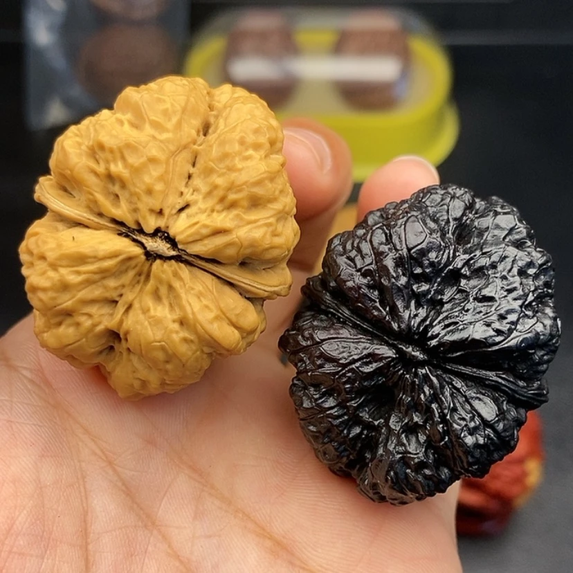 【闪购商品】把件文玩核桃42尺蝴蝶蟾